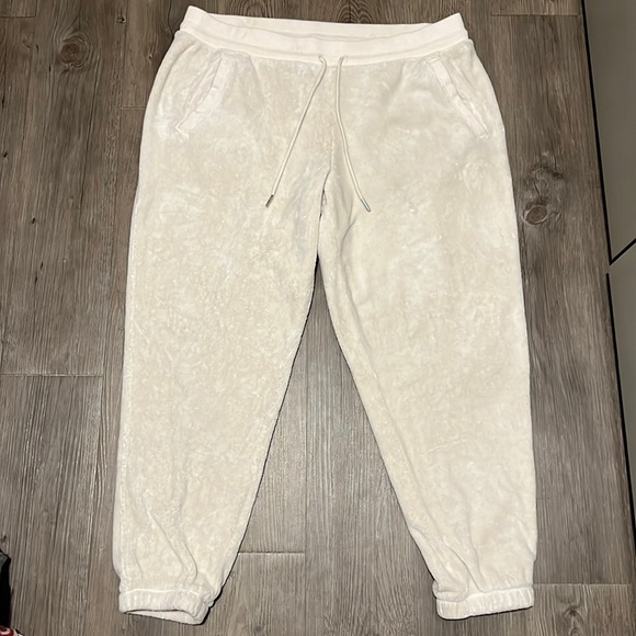 Athleta Cozy Karma Recover Jogger - Picture 2 of 11